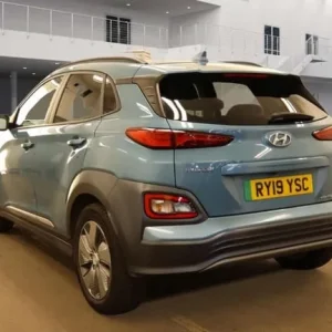 2019 Hyundai KONA Premium SE EV 5dr SUV - Image 3