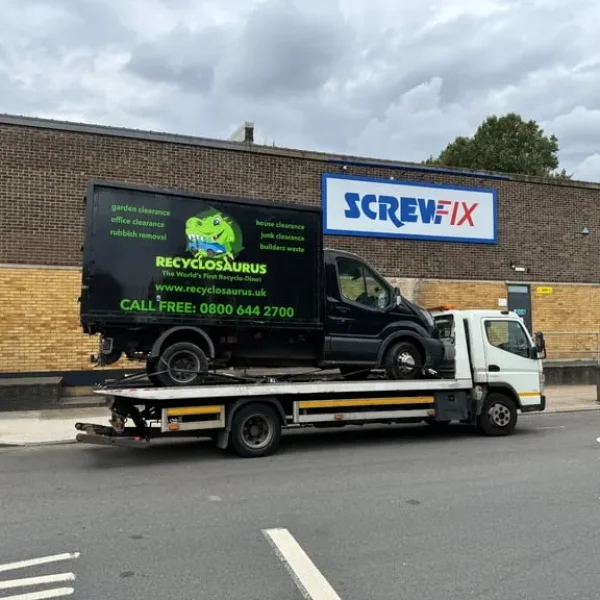 24/7 Breakdown Recovery and Towing for Any Vehicle