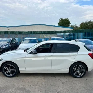 2013 BMW 1 Series 116d Sport 5-door Hatchback Diesel Manual - Image 2