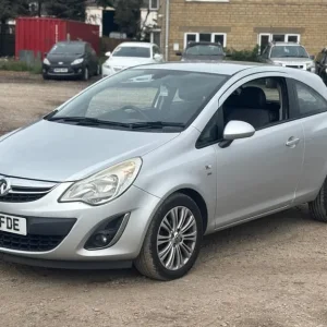 2012 Vauxhall Corsa 1.3 CDTi ecoFLEX SE 3dr HATCHBACK Diesel Manual - Image 7