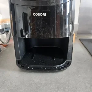 Cosori 2L mini air fryer - Image 2