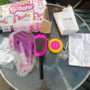 Childs scooter seat and wheel - Image 2