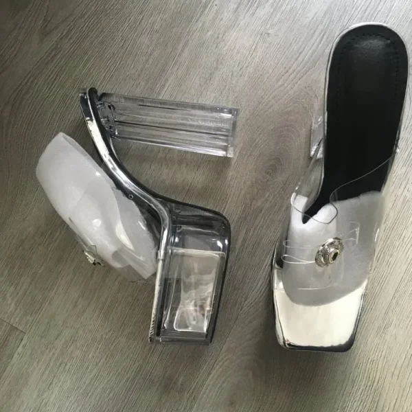 Classy mules size 42