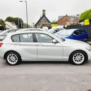 2013 BMW 1 Series 1.6d EfficientDynamics 5-door hatchback - Image 2
