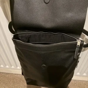 John lewis black backpack - Image 3