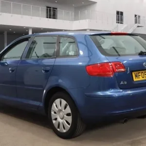 2005 AUDI A3 1.6 Petrel Special Edition 5-door automatic - Image 3