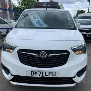 2021 Vauxhall Combo Cargo 1.5 Turbo D 2300 Sportive Euro 6 - Image 3