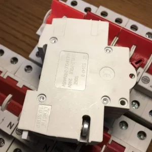 10 X WYLEX WS102 MAIN SWITCH DISCONNECTOR - Image 3