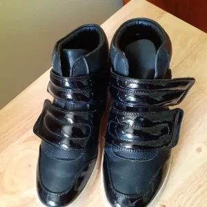 Winter semi boots size 4 1/2 - Image 3