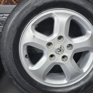 Vauxhall Vivaro Renault Trafic 16-inch Alloy Wheels with 4 Tyres - Image 4