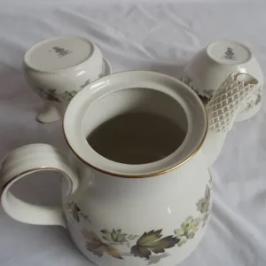 Vintage Royal Doulton Larchmont Tea Set – Teapot, Sugar, Milk Cups and Saucers - Image 5