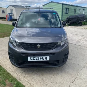 Peugeot Partner Panel Van 2021 Manual 1499cc - Image 3