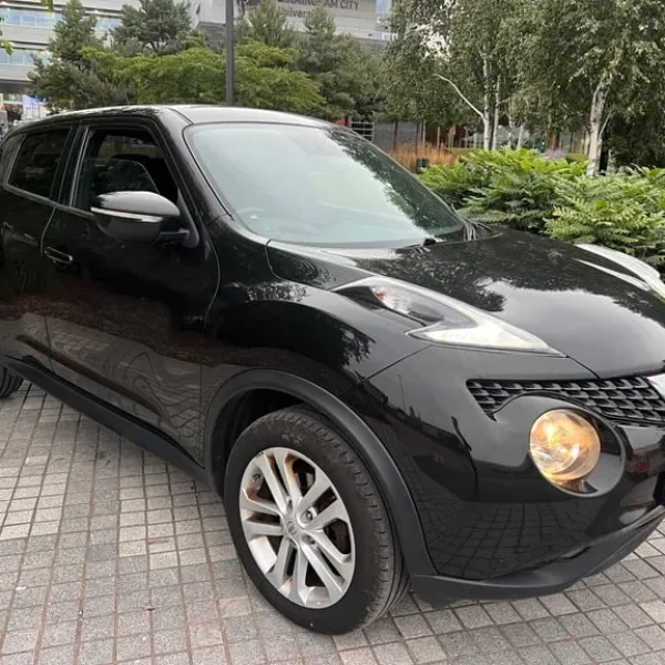 2015 Nissan Juke 1.2 DiG-T Acenta Premium 5-door hatchback
