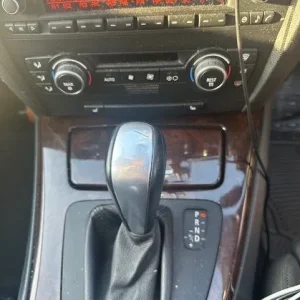 BMW 3 Series Saloon 2009 - Image 5