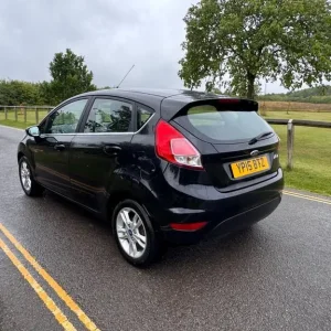 2015 Ford Fiesta Zetec 1.2 5-door - Image 5
