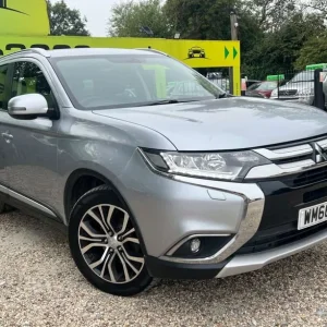 2016 Mitsubishi Outlander 2.3 Diesel 4x4 5-door SUV - Image 4