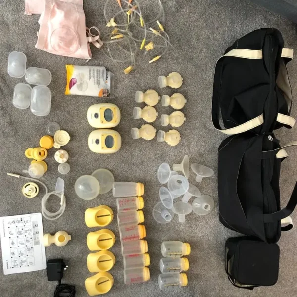Medela Freestyle pumps and bits
