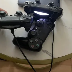 Job lot PlayStation 4 controllers