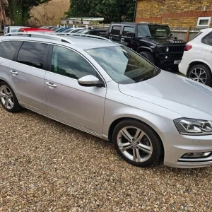 Volkswagen Passat 1.4 TSI BlueMotion R-Line DSG - Image 7