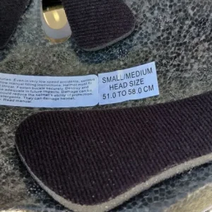 Hard-shell skate helmet small/medium white - Image 3