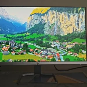 HP 24" Full HD Monitor Boxed - Image 4