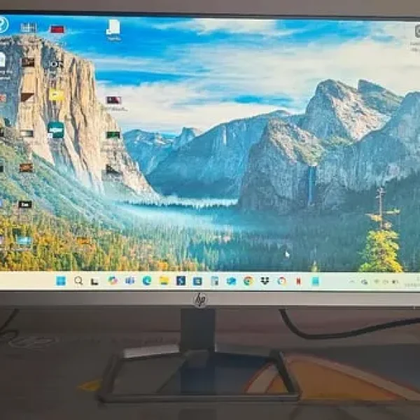 HP 24" Full HD Monitor Boxed