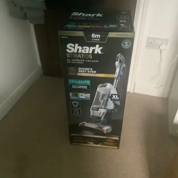 Sealed Shark Top Range Hoover