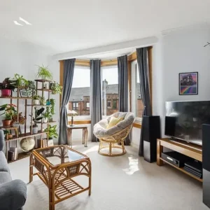 2 bedroom flat in bromley-cross, Chapeltown Road