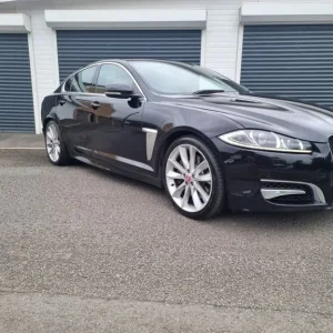 2014 Jaguar XF 3.0d V6 S Portfolio 4dr Auto Diesel - Image 4