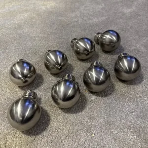 8 x Curtain Pole Round Decorated Ends