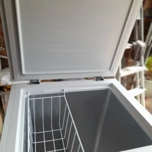 Essentials C95CFW Chest Freezer – White - Image 5