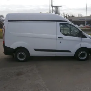 2017 Ford Transit Custom 2.0 TDCi 290 Panel Van - Image 3