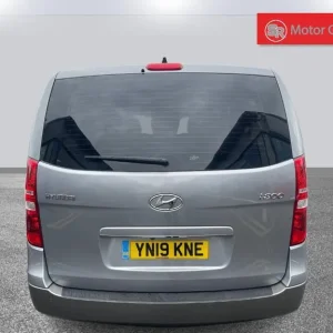 2019 Hyundai i800 2.5 CRDi SE Nav Euro 6 5dr MPV Diesel Manual - Image 4