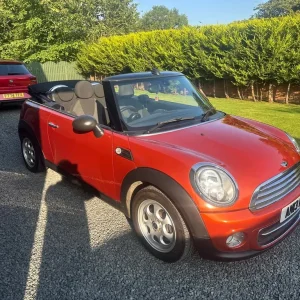2013 Mini Cooper Convertible - Image 2