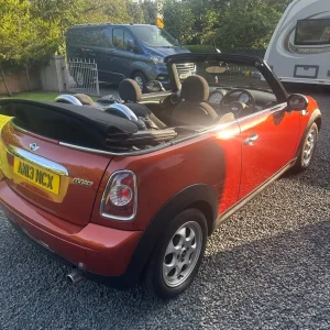 2013 Mini Cooper Convertible - Image 4