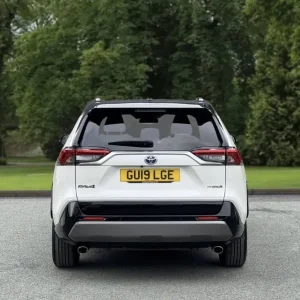 2019 Toyota RAV4 Hybrid 4x4 Estate - Image 7