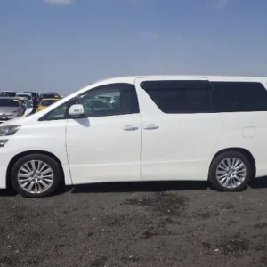 2012 Toyota Vellfire 2.4Z Platinum with Bodykit and Alloy Wheels - Image 3