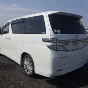 2012 Toyota Vellfire 2.4Z Platinum with Bodykit and Alloy Wheels - Image 5