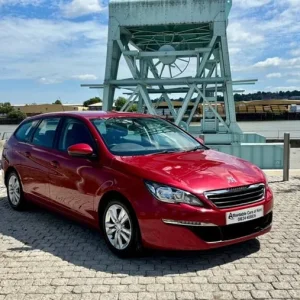 2015 Peugeot 308 SW 1.2 Active 5-door Estate in Red Metallic - Image 2