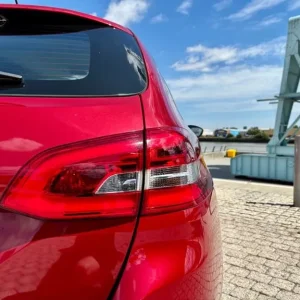 2015 Peugeot 308 SW 1.2 Active 5-door Estate in Red Metallic - Image 6