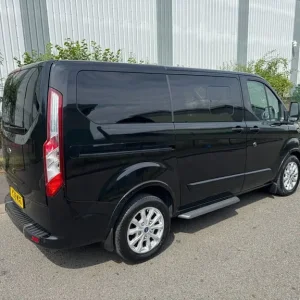 2019 Ford Tourneo Custom Titanium WHEELCHAIR ACCESSIBLE MPV - Image 4