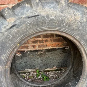 Tractor tyre - Image 3