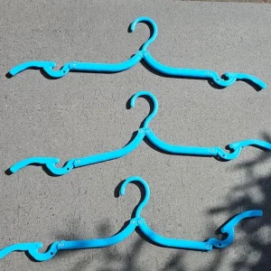 Travel Camping Caravan Touring Compact Foldable Coat hangers x 3 - Image 3