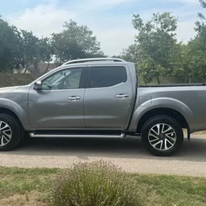 2018 Nissan Navara Tekna 2.3 DCI Double Cab 4x4 - Image 3