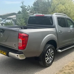2018 Nissan Navara Tekna 2.3 DCI Double Cab 4x4 - Image 6