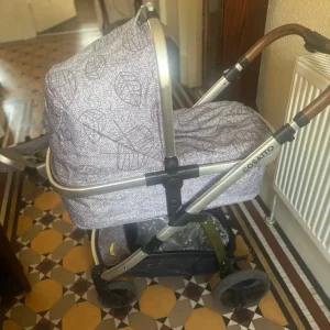 Cosatto Travel System - Image 3