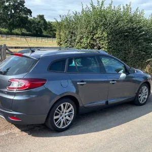 2015 Renault Megane 1.6 dCi GT Line Nav Sport Tourer 5dr Diesel Manual - Image 4