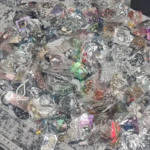 Job lot of mixed jewellery - Image 3