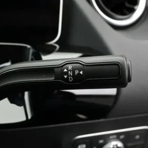 2021 Mercedes-Benz GLA 2.0d Sport SUV - Image 2