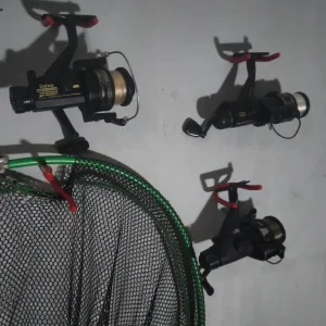 Collection of coarse fishing gear - Image 3